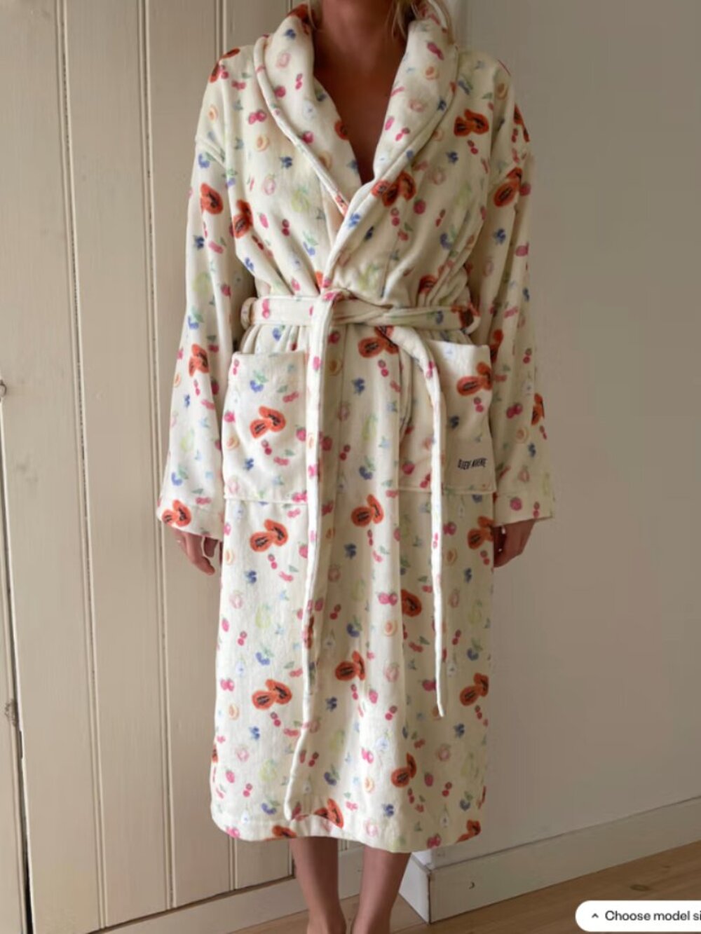 Djerf Avenue Fruit Robe - Picture 3 of 3